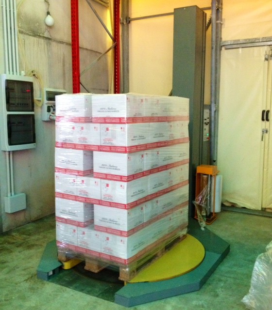 Poly Verde.jpg Fasciapallet usato transpallet - Industria alimentare - Citta' S. Angelo (PE)